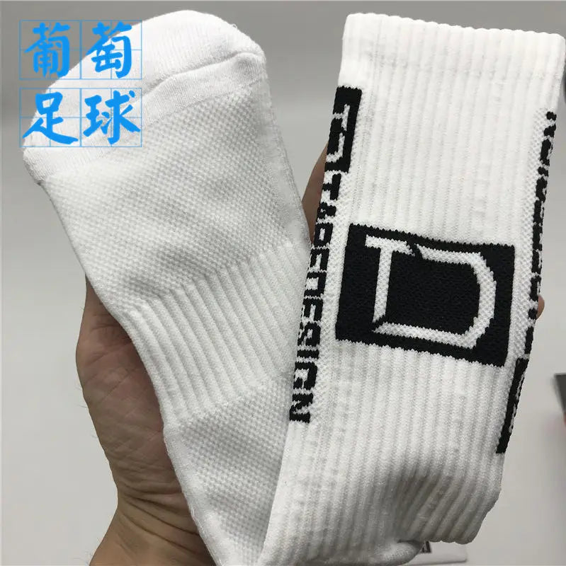 CHAUSSETTES ADHÉRENTE DE SPORT